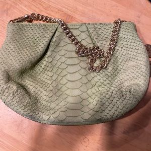Green henri bendel hand bag